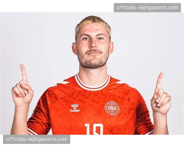 沃尔夫斯堡前锋温德首开纪录，但球队防守漏洞百出