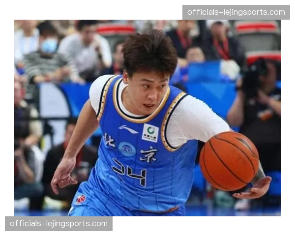 赵睿康复期未定复出时间 若缺席季后赛首轮状态存疑